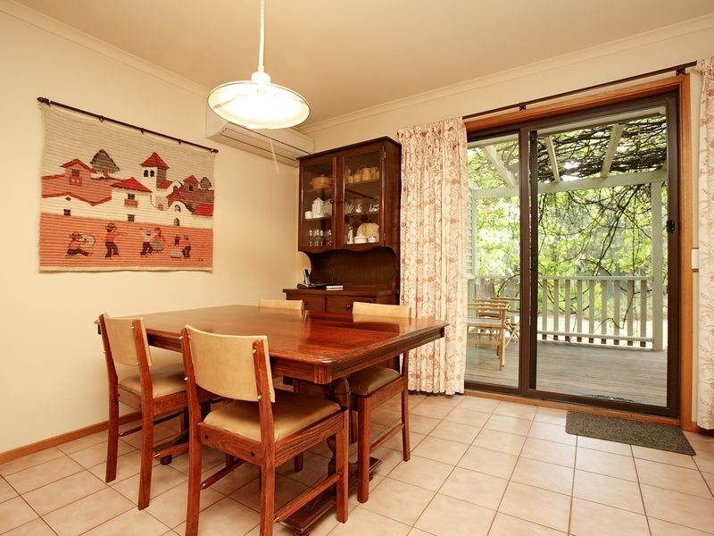 22 Buntine Crescent, Isaacs ACT 2607