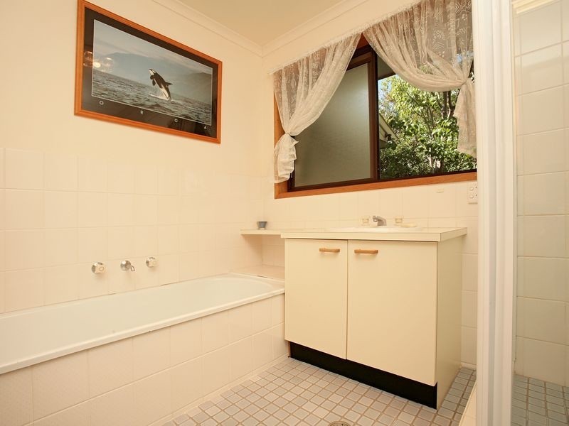 22 Buntine Crescent, Isaacs ACT 2607