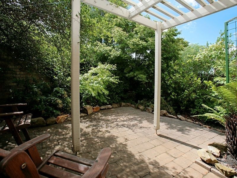 22 Buntine Crescent, Isaacs ACT 2607