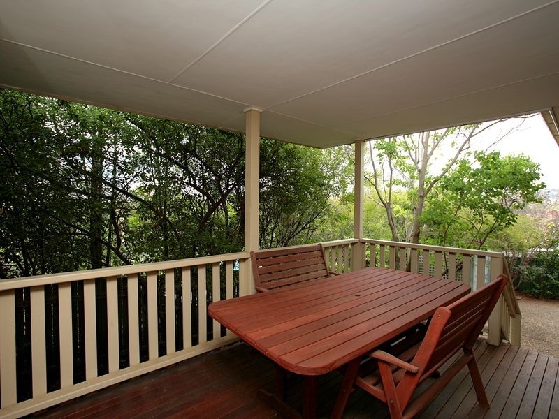 22 Buntine Crescent, Isaacs ACT 2607