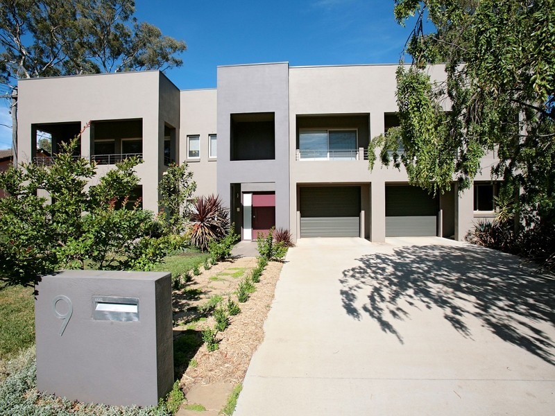 9 Fuller Street, Deakin ACT 2600
