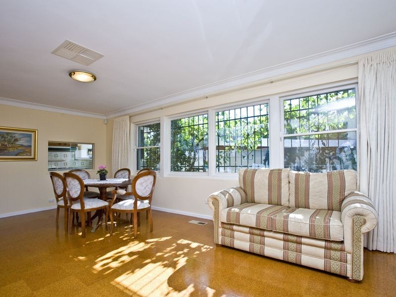 7 Tallara Parkway, Narrabundah ACT 2604