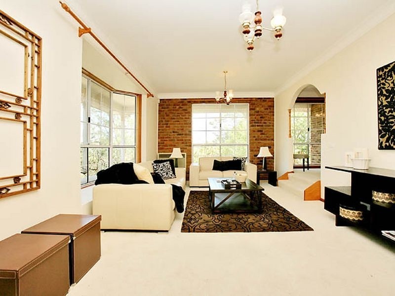 1 Gladman Close, Isaacs ACT 2607