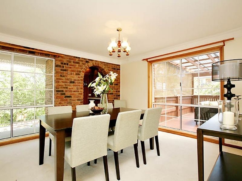 1 Gladman Close, Isaacs ACT 2607