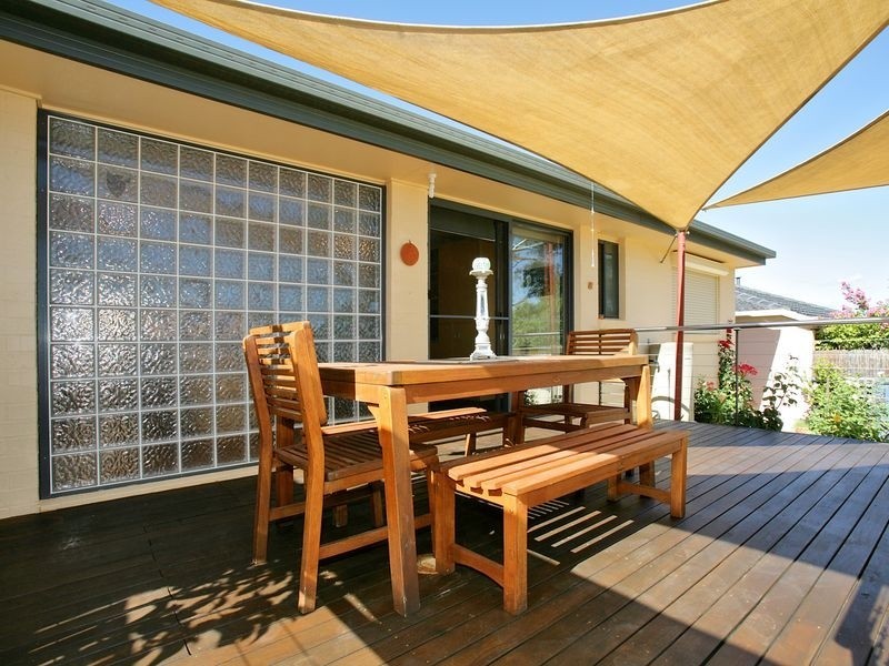 8 Lange Place, Bruce ACT 2617