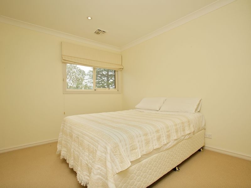 13/20 New South Wales Crescent, Forrest ACT 2603