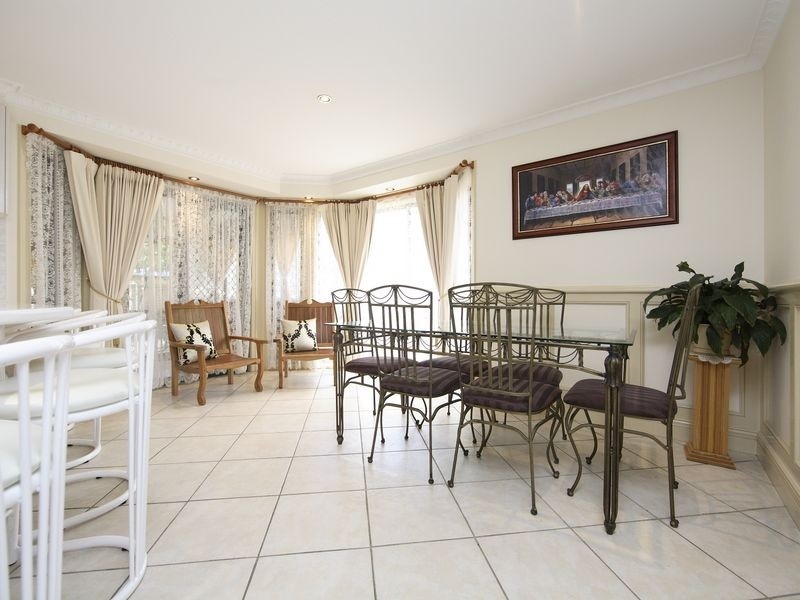 10 Tarrant Crescent, Dunlop ACT 2615