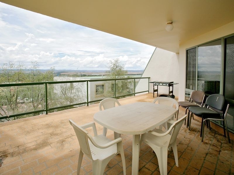 14/40 Leahy Close, Narrabundah ACT 2604