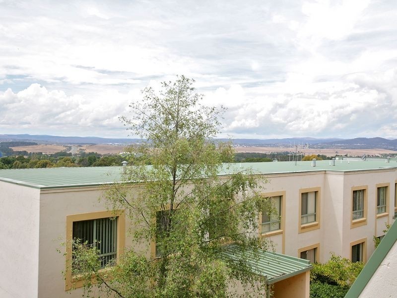 14/40 Leahy Close, Narrabundah ACT 2604