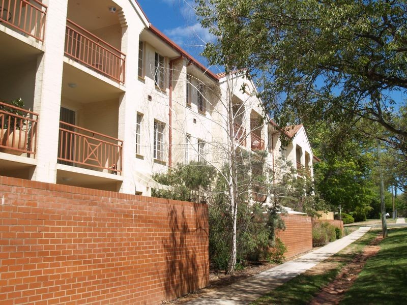 34/9 Howitt Street, Kingston ACT 2604
