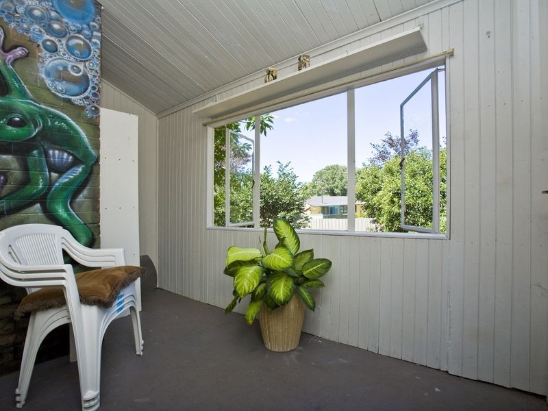 11 Sadleir Place, Charnwood ACT 2615