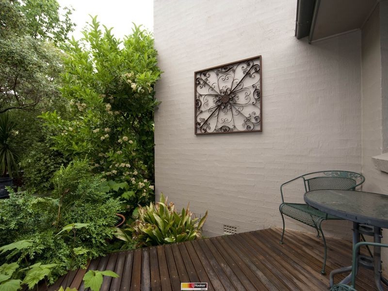 286 Goyder Street, Narrabundah ACT 2604