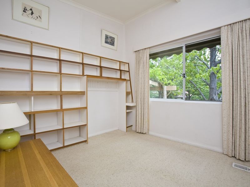 13 Jansz Crescent, Griffith ACT 2603
