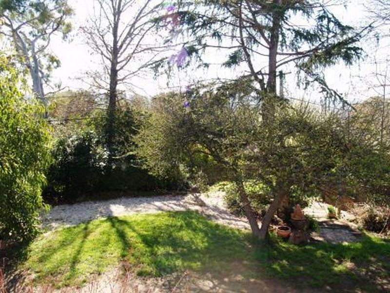 28 Brockman Street, Narrabundah ACT 2604