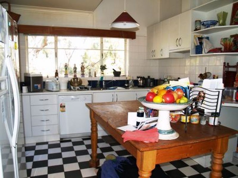 28 Brockman Street, Narrabundah ACT 2604