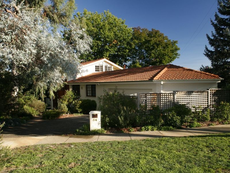 54 Carstensz Street, Griffith ACT 2603
