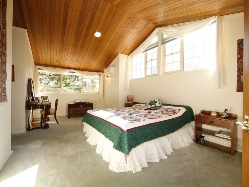 54 Carstensz Street, Griffith ACT 2603