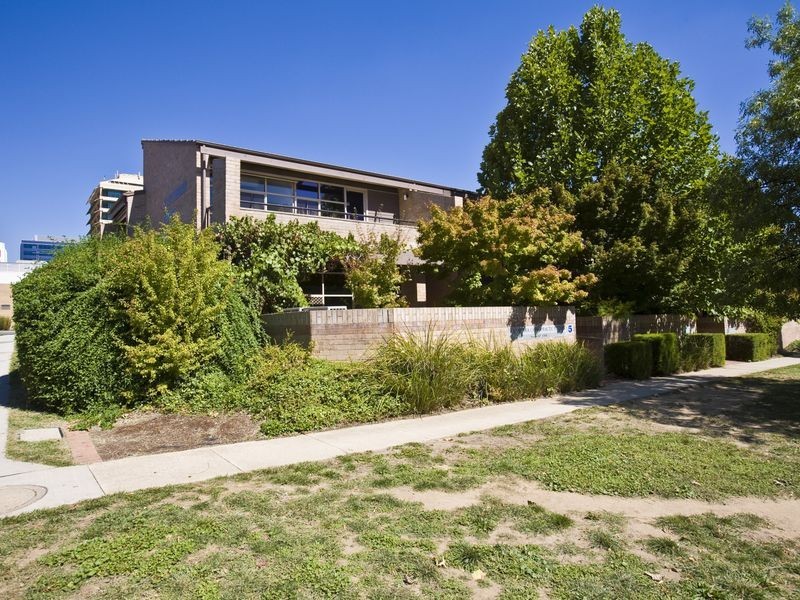 1/9 McKay Street, Turner ACT 2612