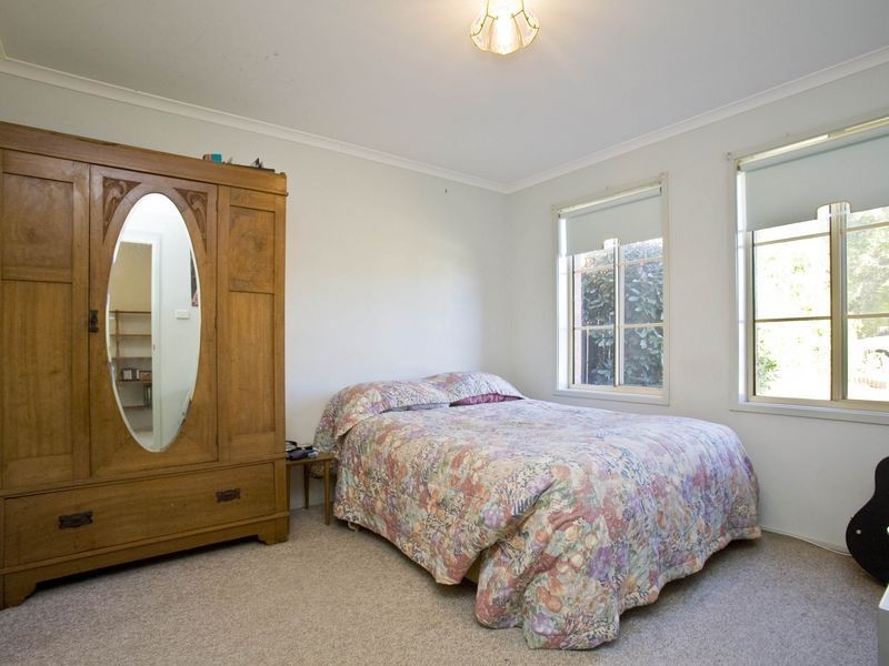 8 Slight Place, Holt ACT 2615