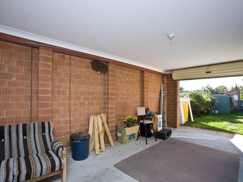 8 Slight Place, Holt ACT 2615