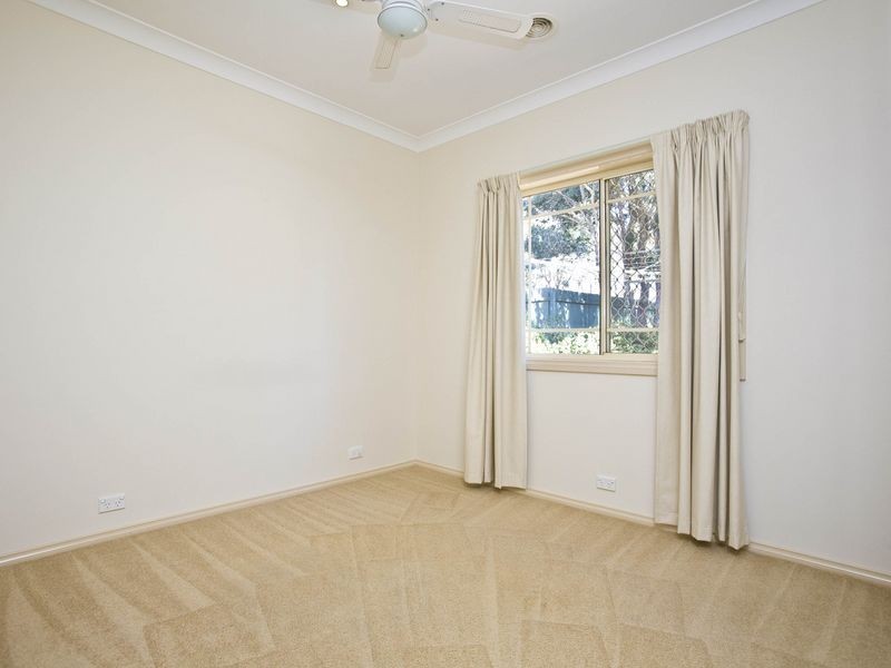 35 Burrumarra Avenue, Ngunnawal ACT 2913