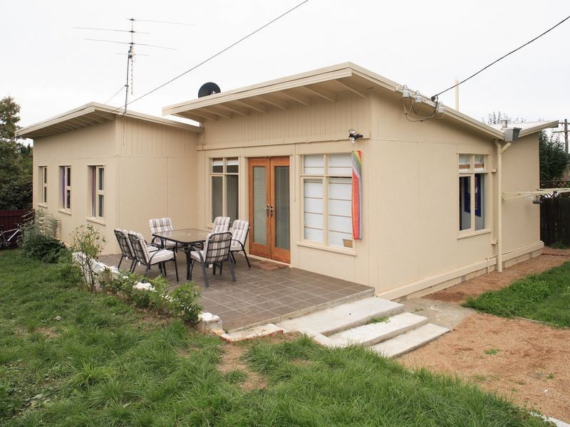 86 Walker Crescent, Narrabundah ACT 2604