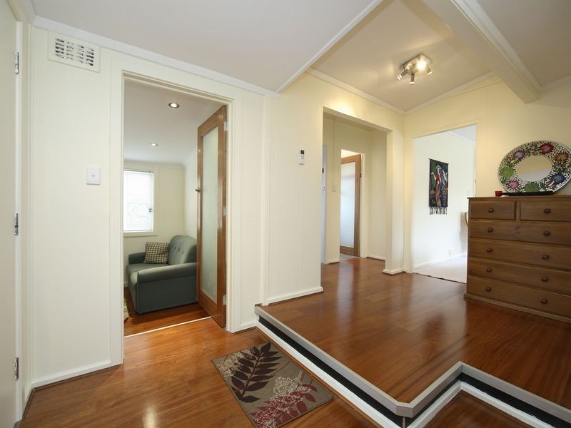 86 Walker Crescent, Narrabundah ACT 2604