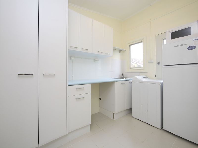 86 Walker Crescent, Narrabundah ACT 2604