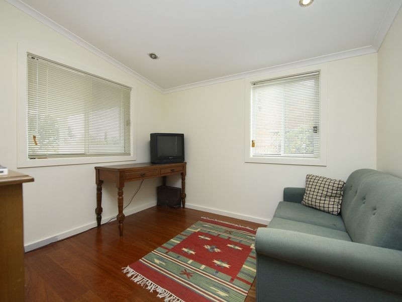 86 Walker Crescent, Narrabundah ACT 2604