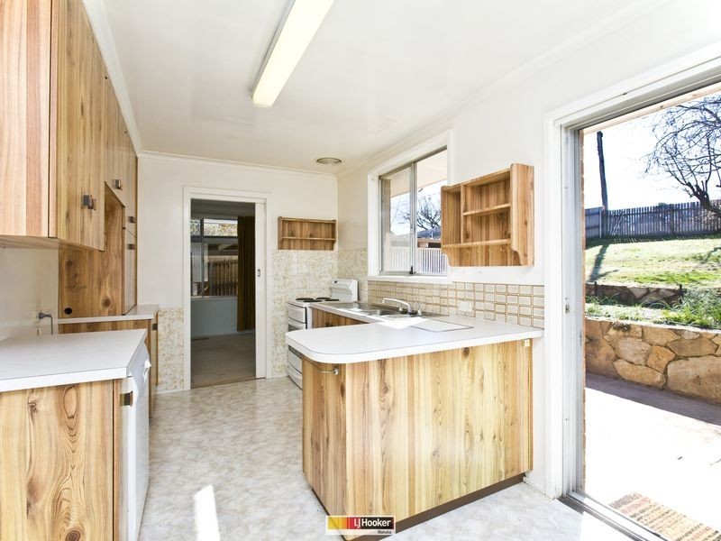 39 Millen Street, Hughes ACT 2605