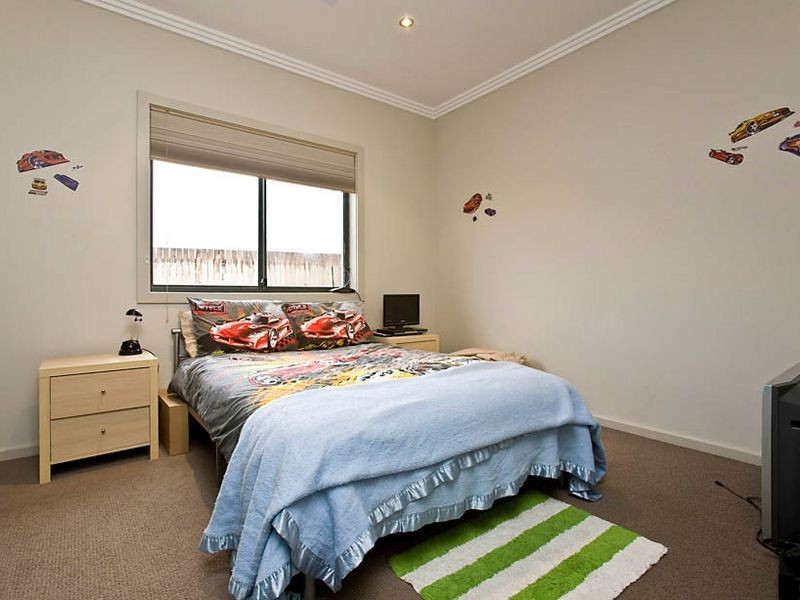 10 De Mole Street, Dunlop ACT 2615