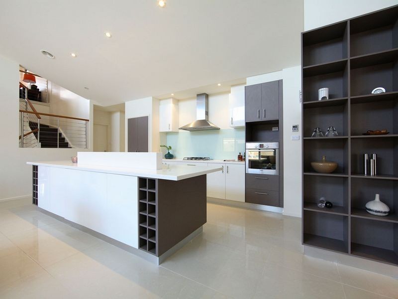 10 Kavanagh Street, Jerrabomberra NSW 2619