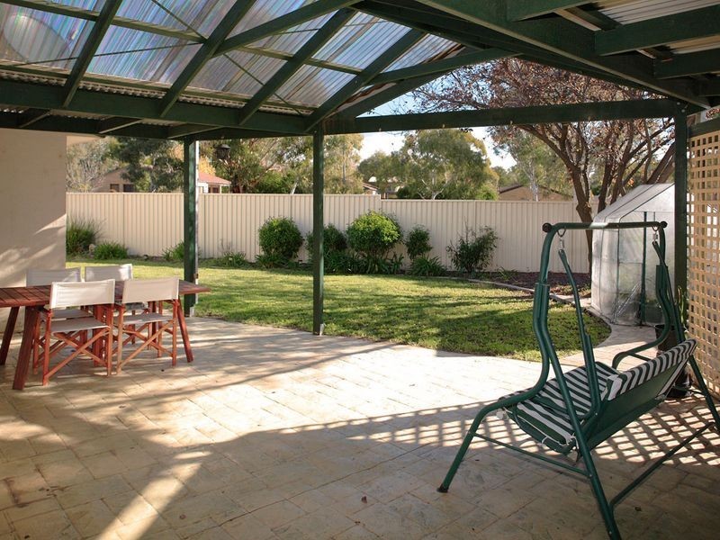 28 Stanfield Close, Kambah ACT 2902