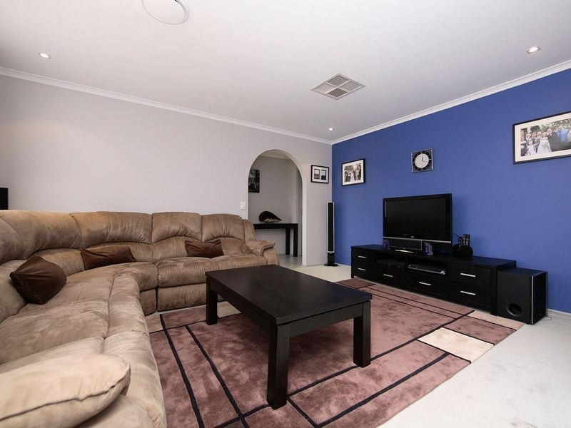 19 Outtrim Avenue, Calwell ACT 2905