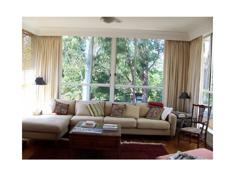 2 Arnhem Place, Red Hill ACT 2603