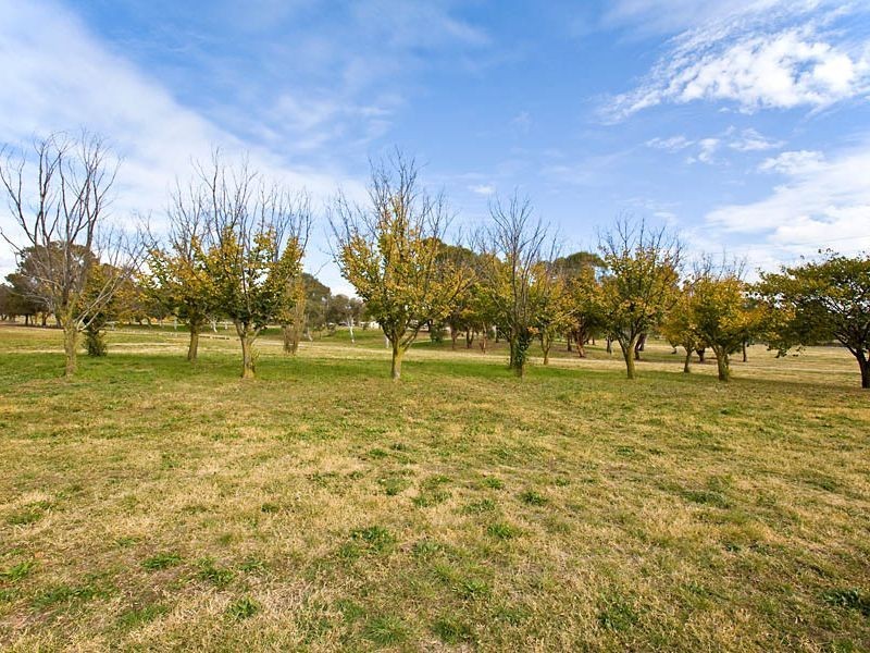 22 Waramanga Place, Waramanga ACT 2611