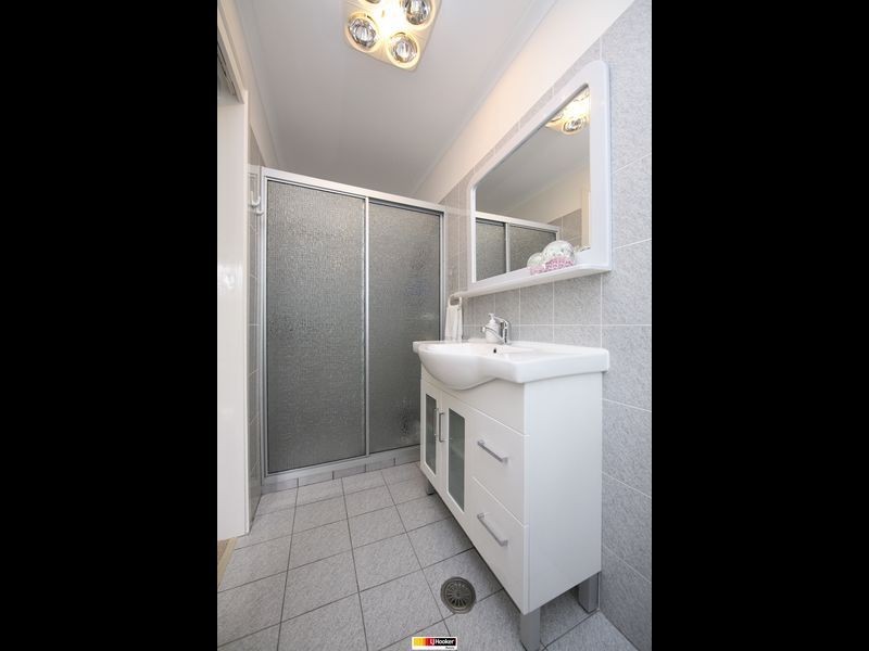 10 Tungun Street, Narrabundah ACT 2604