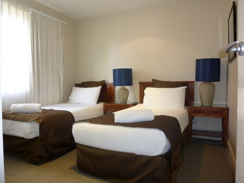 42/6 Empire Circuit, Forrest ACT 2603