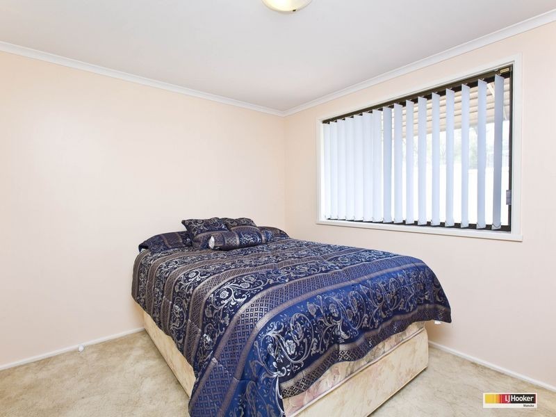 13 Warby Place, Charnwood ACT 2615