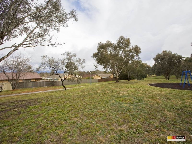13 Warby Place, Charnwood ACT 2615