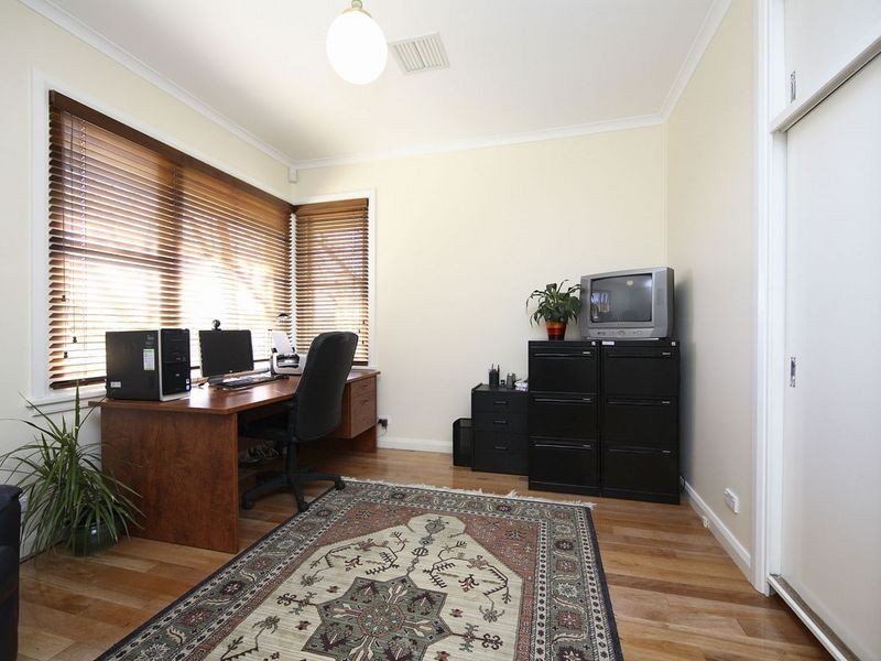 43 Carstensz Street, Griffith ACT 2603