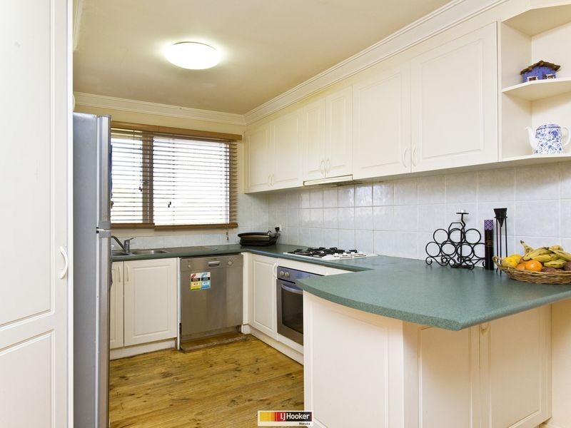 44 Jensen Street, Hughes ACT 2605