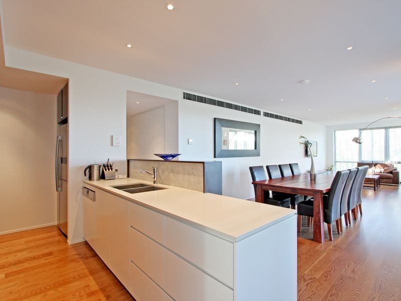 4/11 Sydney Avenue, Barton ACT 2600