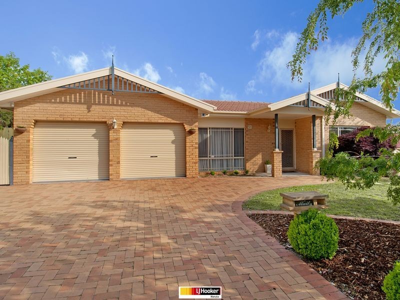 24 Richardson Circuit, Conder ACT 2906