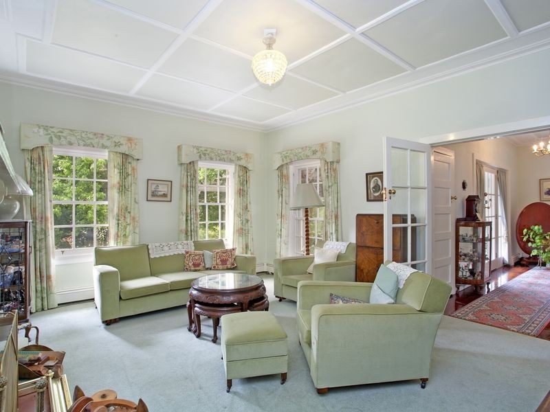 10 Dampier Crescent, Forrest ACT 2603