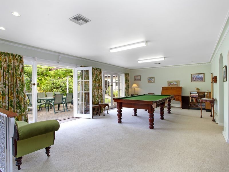 10 Dampier Crescent, Forrest ACT 2603