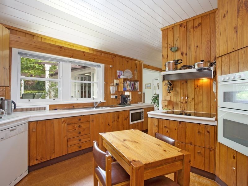 10 Dampier Crescent, Forrest ACT 2603
