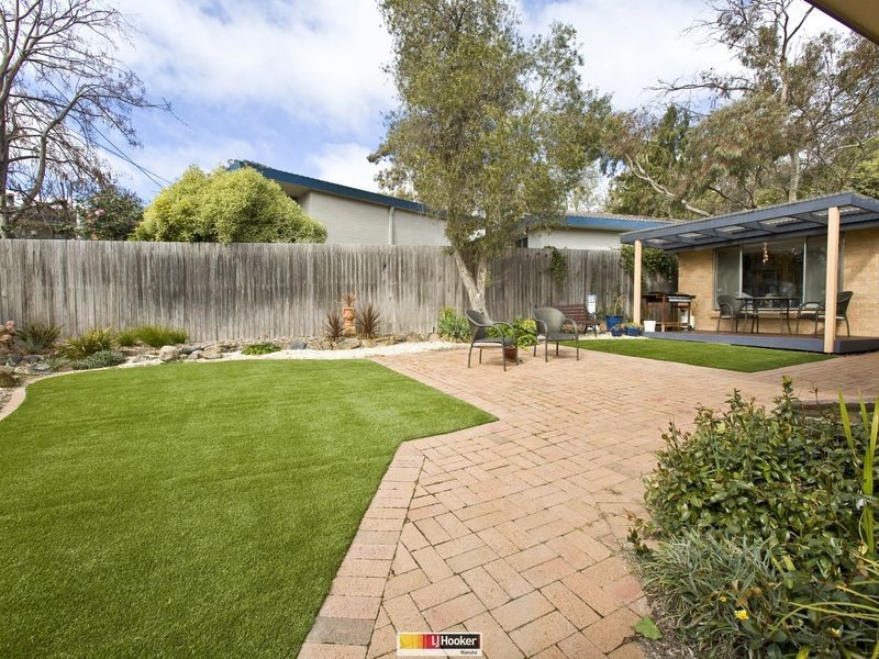 104 Hawkesbury Crescent, Farrer ACT 2607