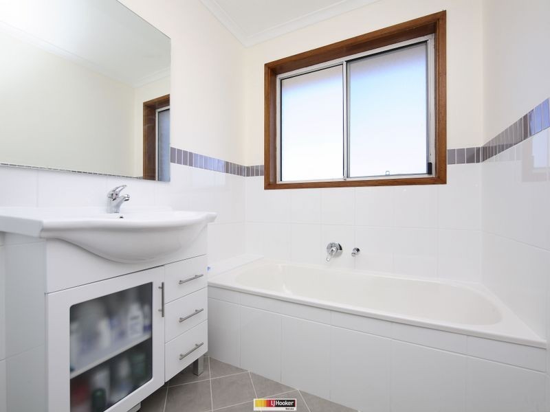 11 Freda Gibson Circuit, Theodore ACT 2905