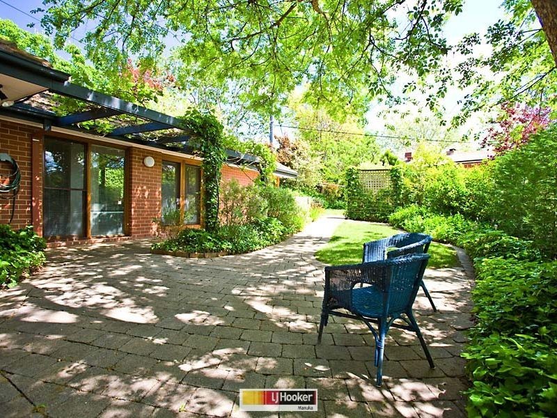 5 Bidwill Close, Yarralumla ACT 2600